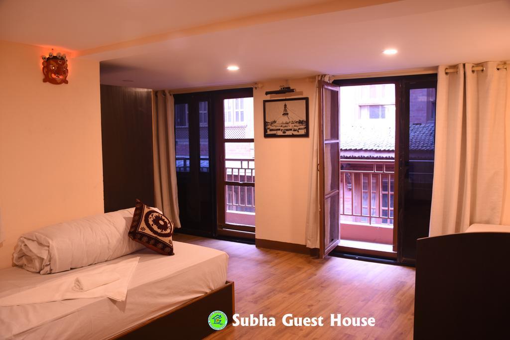 Subha Guest House บักตะปูร์ ภายนอก รูปภาพ